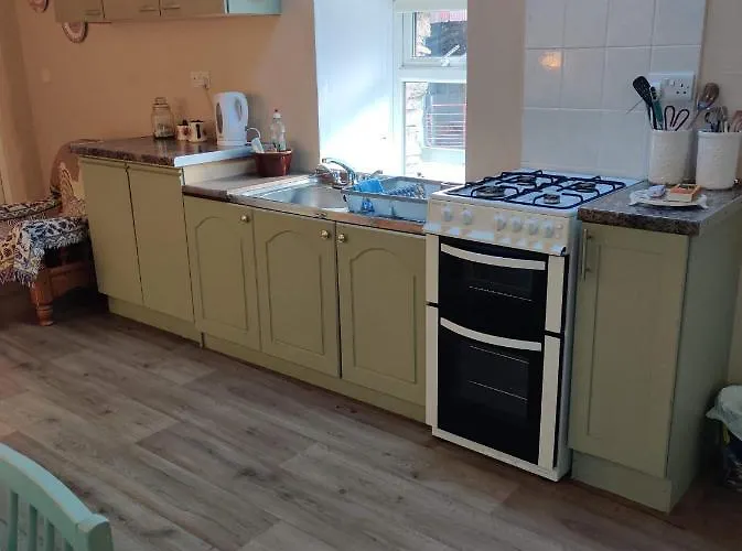 Pat Tadys Semesterbostad *